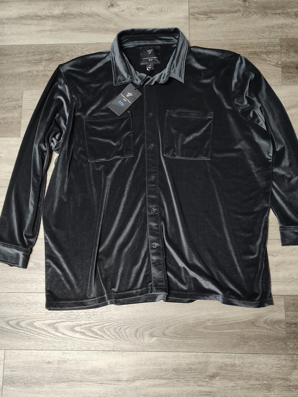 Shaquille O'Neal Men's Black Velvet Button-Up Shirt Jacket